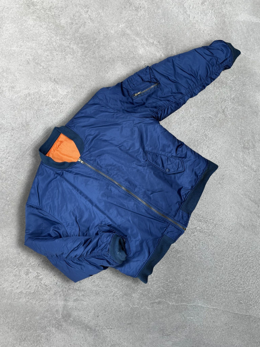 BOMBERJACKET BY UNKNOWN BRAND&nbsp;