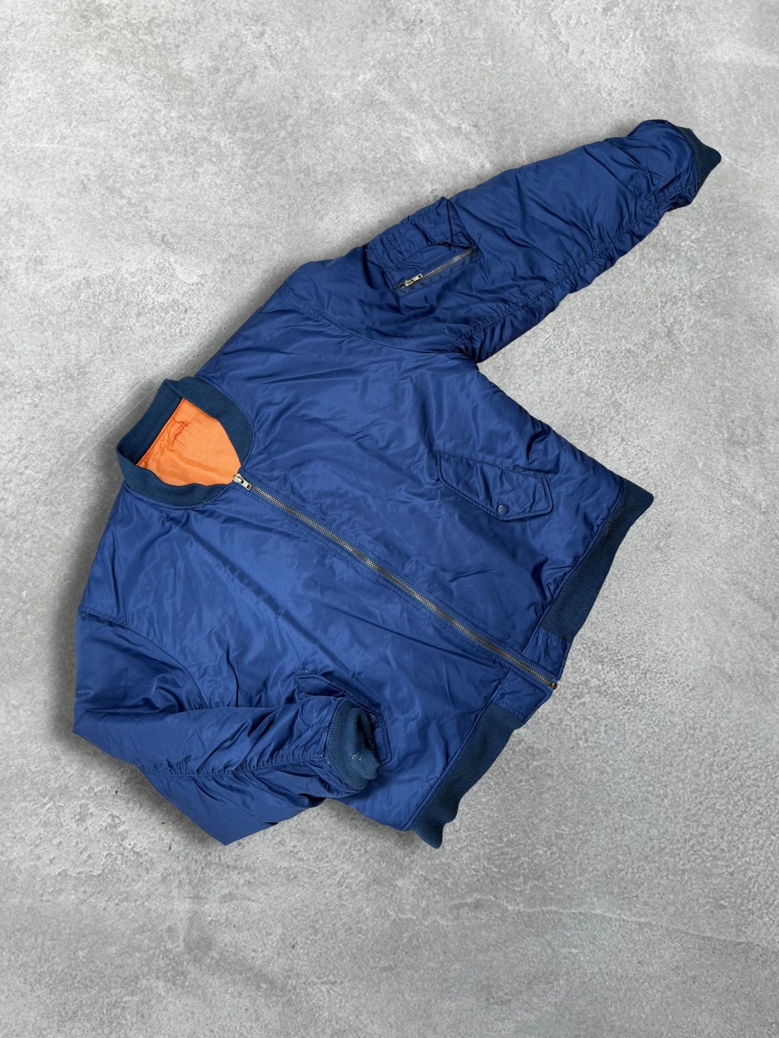 BOMBERJACKET BY UNKNOWN BRAND&nbsp;