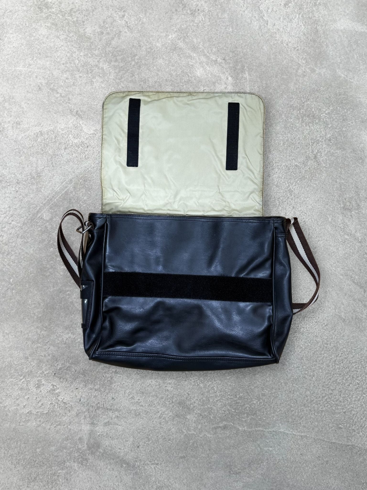 LEATHER MESSENGER BAG BY DIESEL&nbsp;