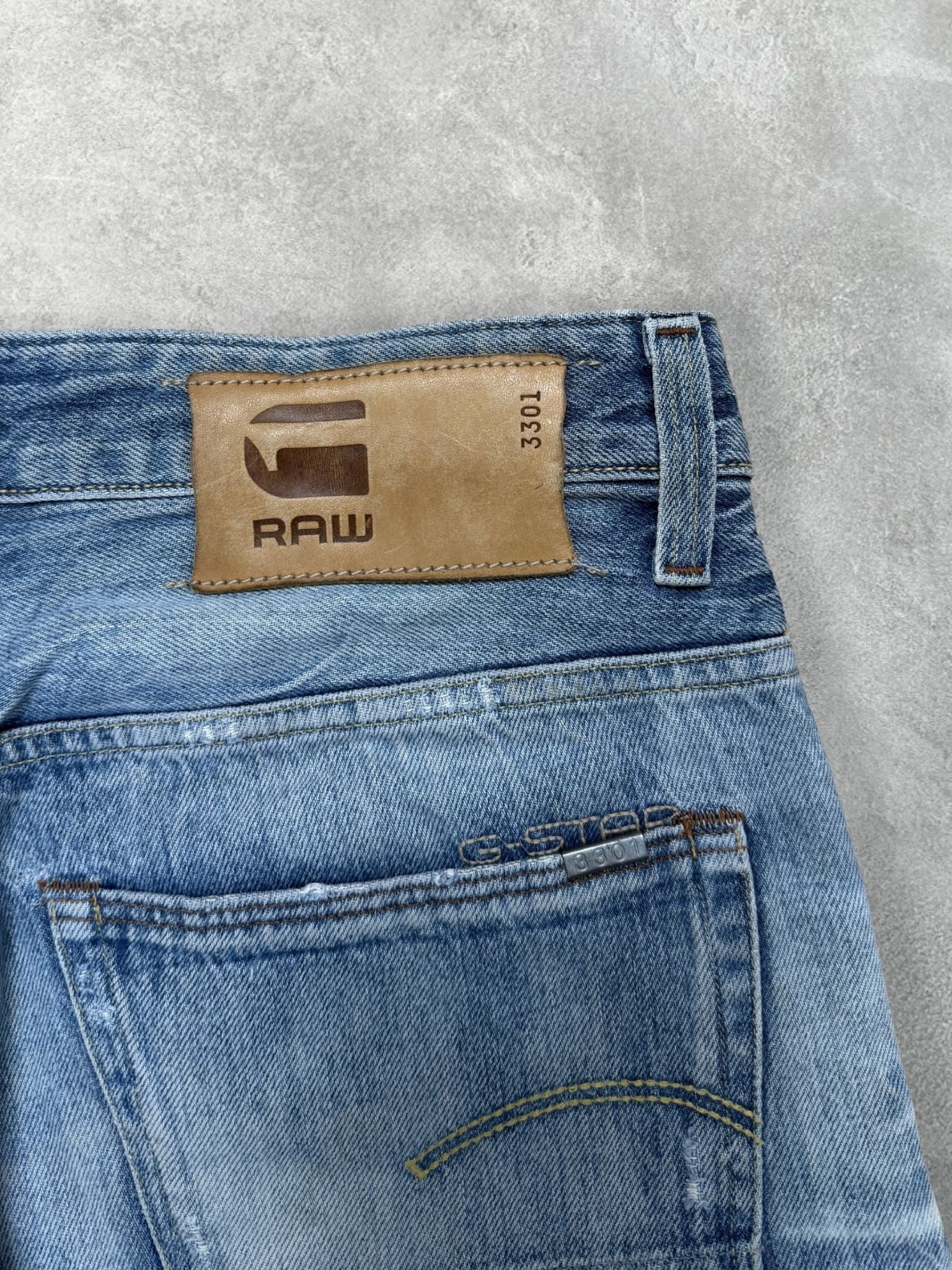 JEANS STRAIGHT BY G-STAR RAW&nbsp;