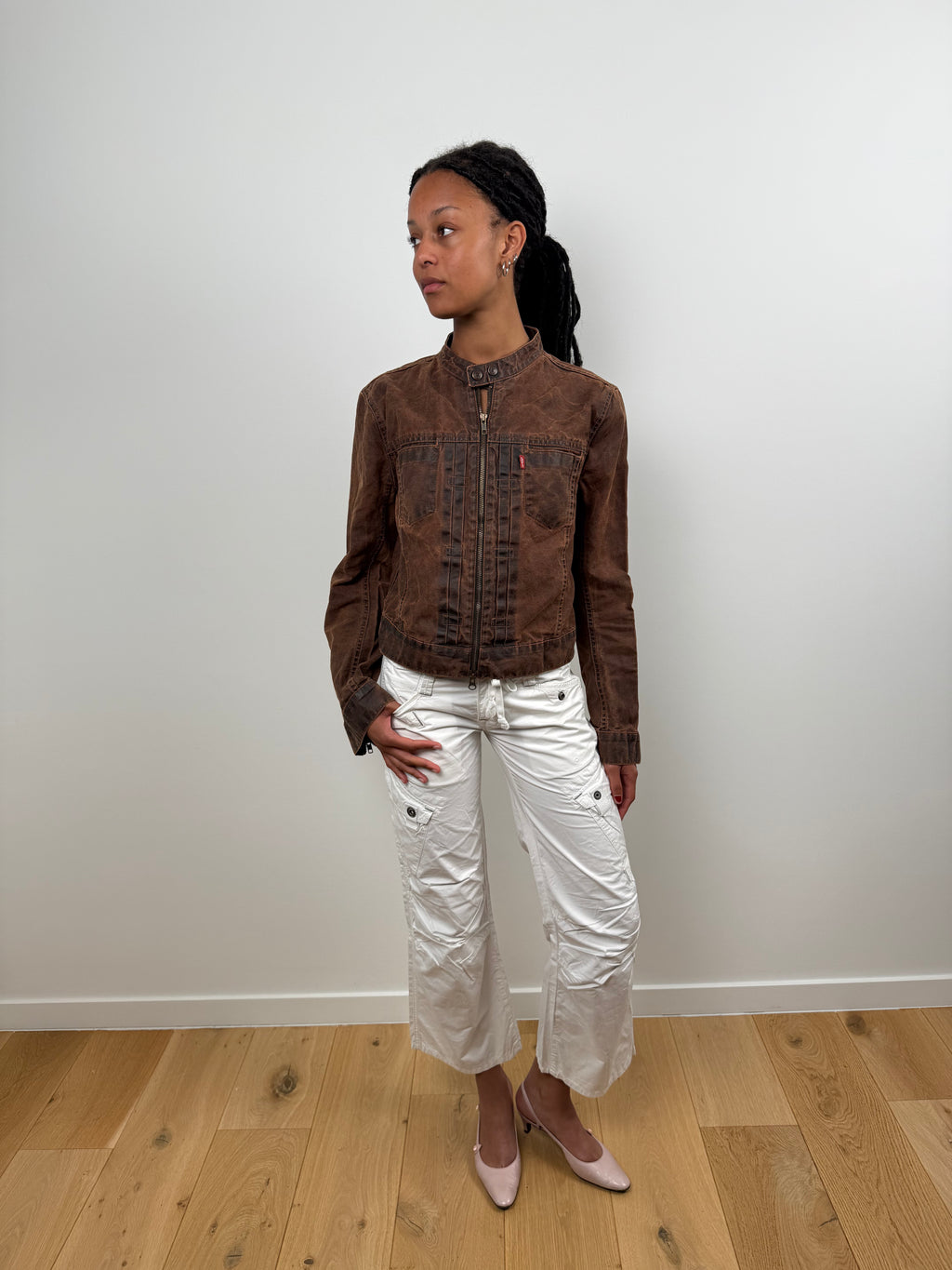 BROWN DENIM JACKET BY LEVIS&nbsp;
